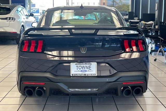 2026 Ford Mustang Dark Horse