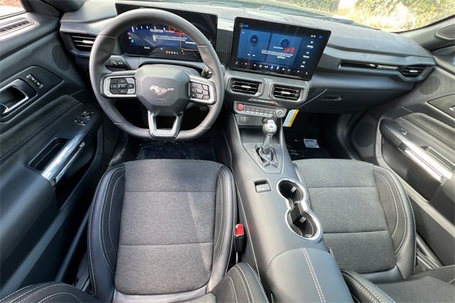 2025 Ford Mustang EcoBoost