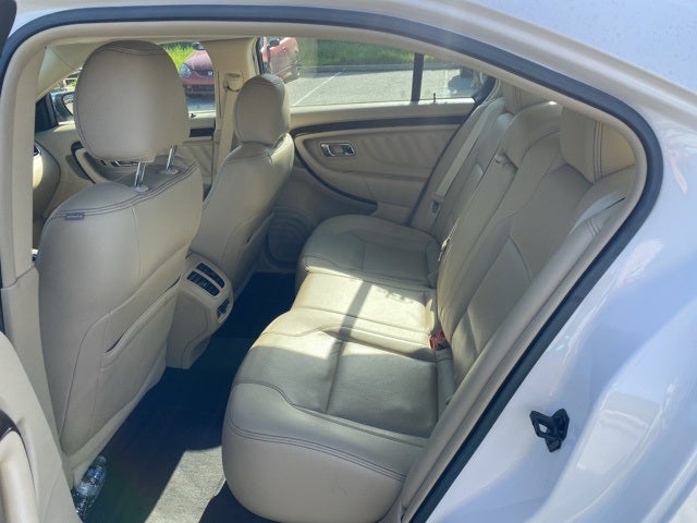 2016 Ford Taurus Limited