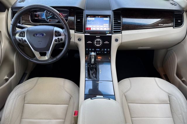 2016 Ford Taurus Limited