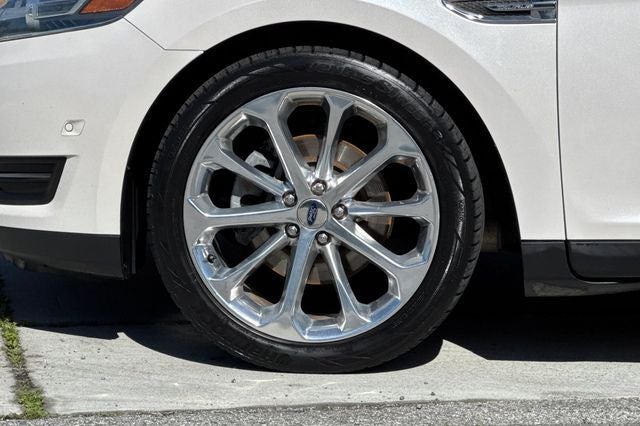 2016 Ford Taurus Limited