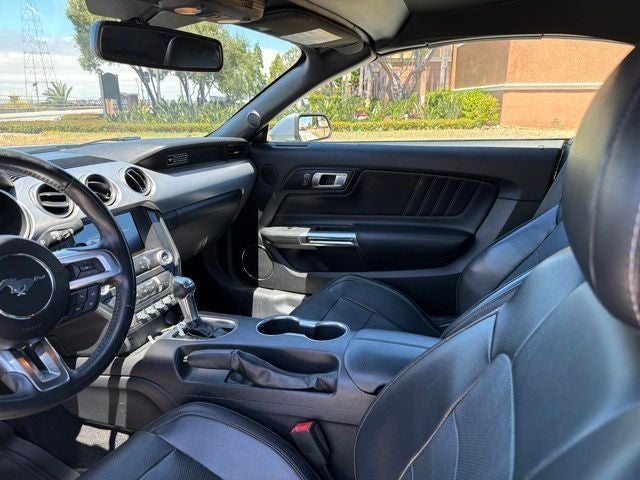 2020 Ford Mustang EcoBoost Premium
