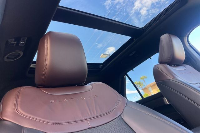2023 Ford Explorer Platinum