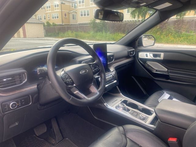 2023 Ford Explorer Platinum