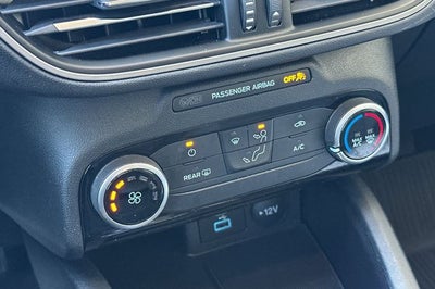 2022 Ford Escape SE