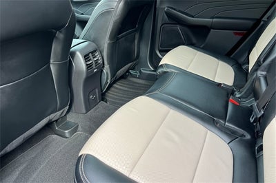 2022 Ford Escape Plug-In Hybrid Titanium