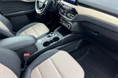 2022 Ford Escape Plug-In Hybrid Titanium