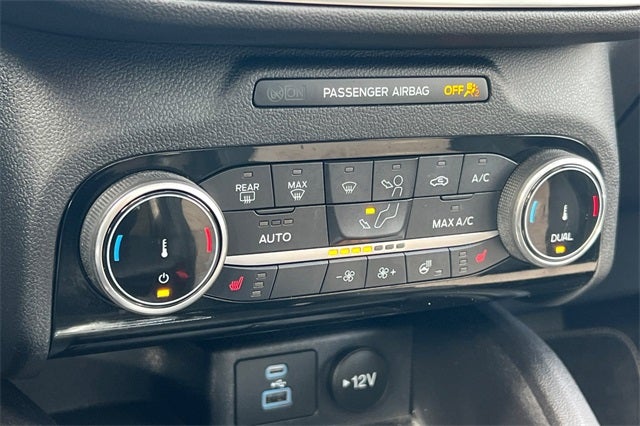 2022 Ford Escape Plug-In Hybrid Titanium