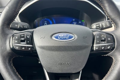 2022 Ford Escape Plug-In Hybrid Titanium