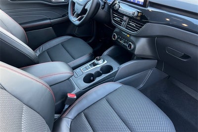 2025 Ford Escape Hybrid ST-Line