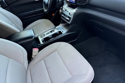 2022 Ford Explorer Base