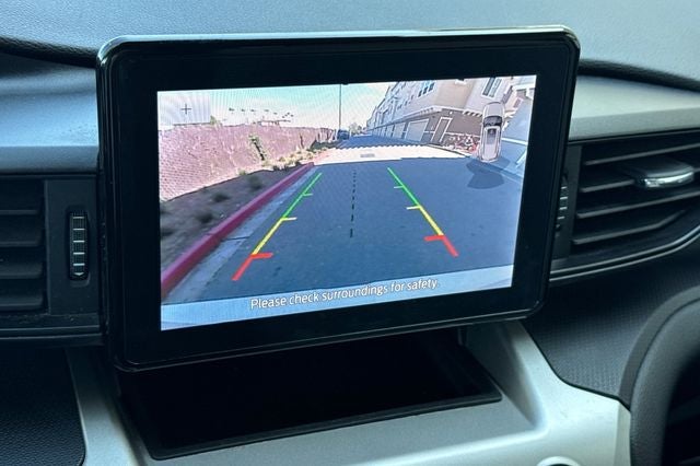 2022 Ford Explorer Base