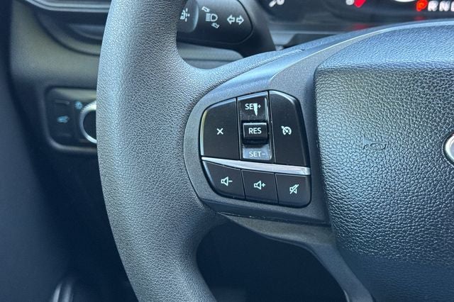 2022 Ford Explorer Base