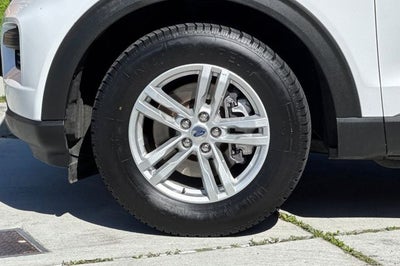 2022 Ford Explorer Base