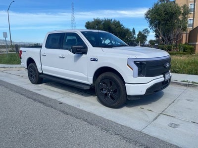 2024 Ford F-150 Lightning Flash