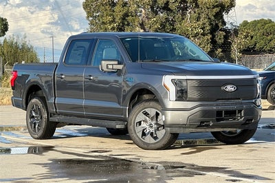 2025 Ford F-150 Lightning Flash