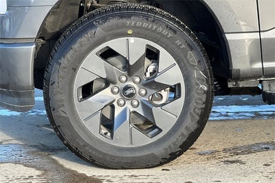 2025 Ford F-150 Lightning Flash