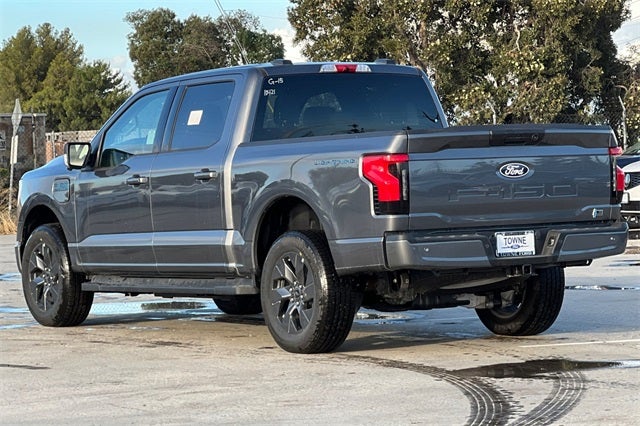 2025 Ford F-150 Lightning Flash