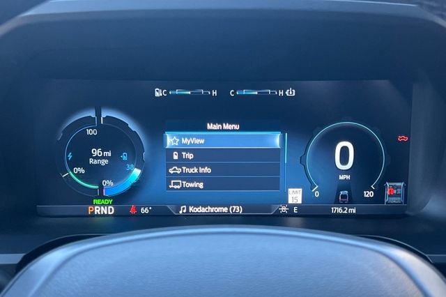 2025 Ford F-150 Lightning Flash