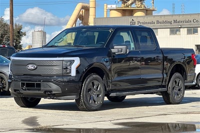 2025 Ford F-150 Lightning Flash