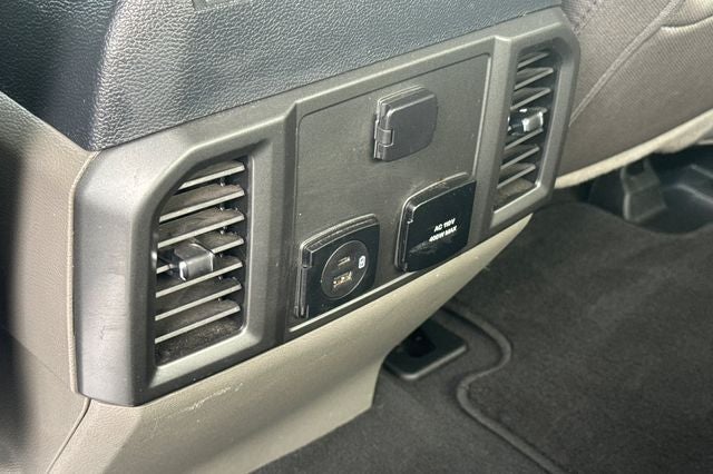 2022 Ford Super Duty F-250 Pickup XLT