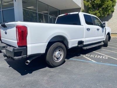 2023 Ford Super Duty F-350 SRW Pickup XL