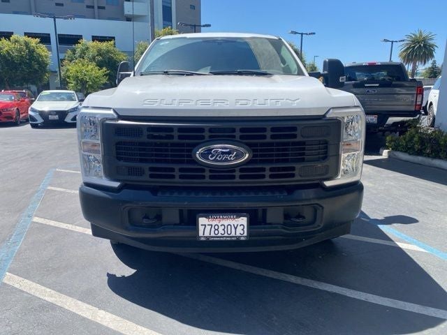 2023 Ford Super Duty F-350 SRW Pickup XL