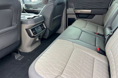 2026 Ford Super Duty F-350 SRW Pickup Platinum