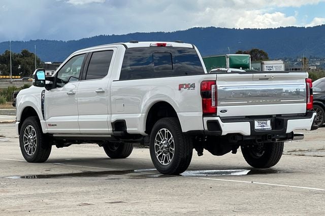 2026 Ford Super Duty F-350 SRW Pickup Platinum