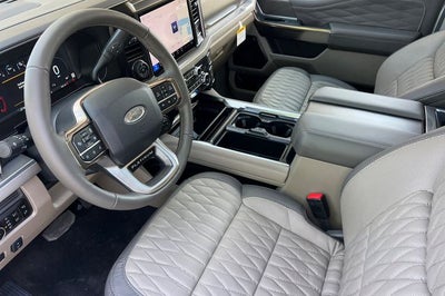 2026 Ford Super Duty F-350 SRW Pickup F-350® Platinum®