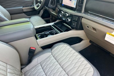 2026 Ford Super Duty F-350 SRW Pickup F-350® Platinum®