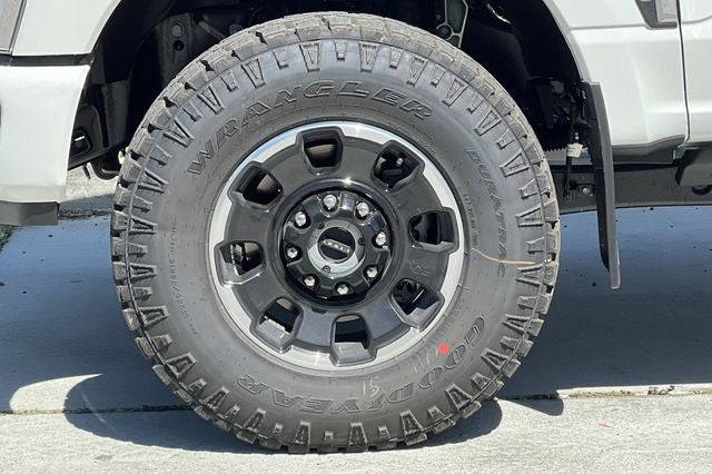 2026 Ford Super Duty F-350 SRW Pickup F-350® Platinum®