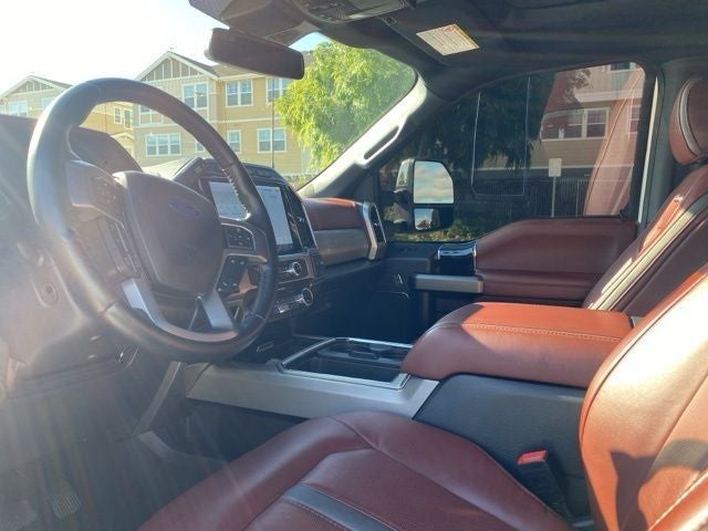 2022 Ford Super Duty F-350 SRW Pickup Platinum
