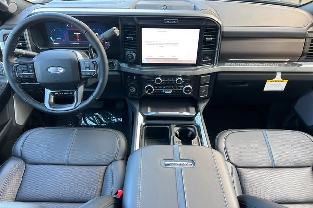2026 Ford Super Duty F-350 SRW Pickup Platinum