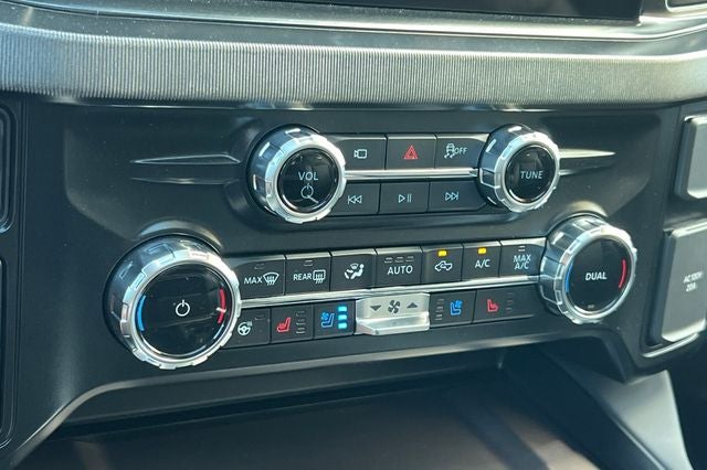 2026 Ford Super Duty F-350 SRW Pickup Platinum