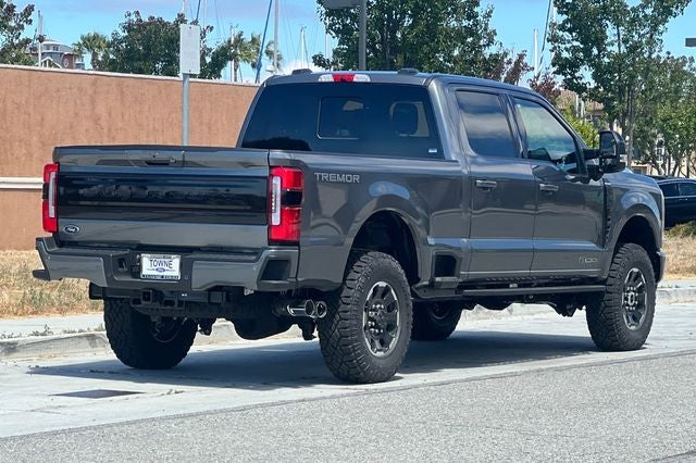 2026 Ford Super Duty F-350 SRW Pickup Platinum