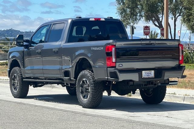2026 Ford Super Duty F-350 SRW Pickup Platinum