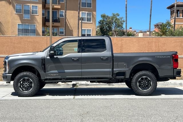 2026 Ford Super Duty F-350 SRW Pickup Platinum