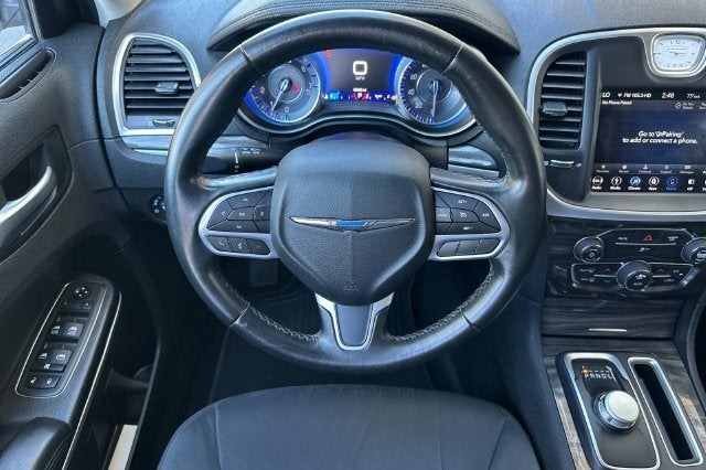 2019 Chrysler 300 Touring