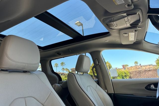 2021 Chrysler Pacifica Limited