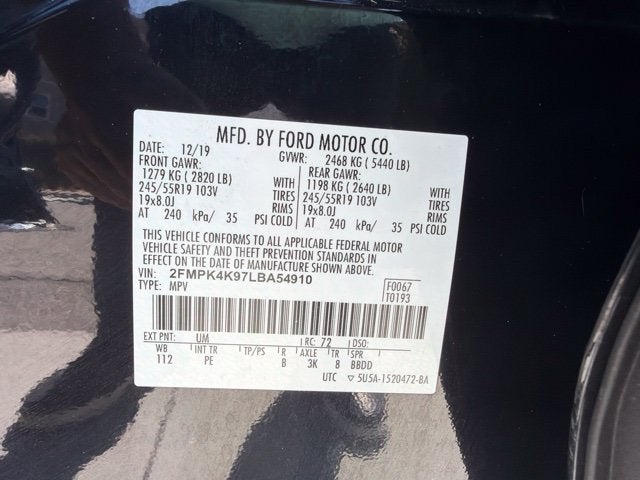 2020 Ford Edge Titanium