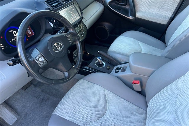 2014 Toyota RAV4 EV Base