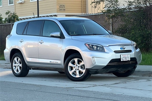 2014 Toyota RAV4 EV Base