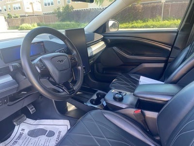 2021 Ford Mustang Mach-E Select