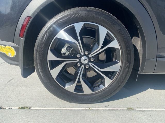 2021 Ford Mustang Mach-E Select