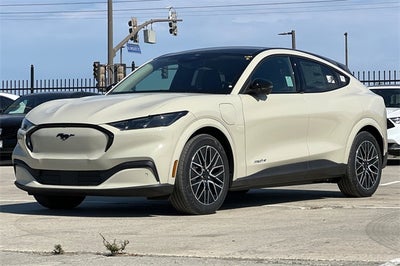 2025 Ford Mustang Mach-E Premium