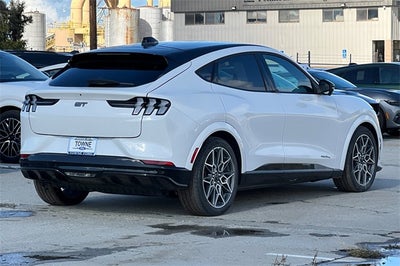 2025 Ford Mustang Mach-E GT