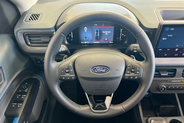 2025 Ford Maverick Lobo Standard