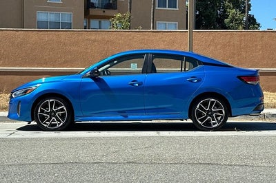 2025 Nissan Sentra SR