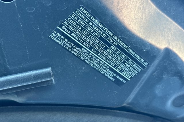 2024 Nissan Rogue SV